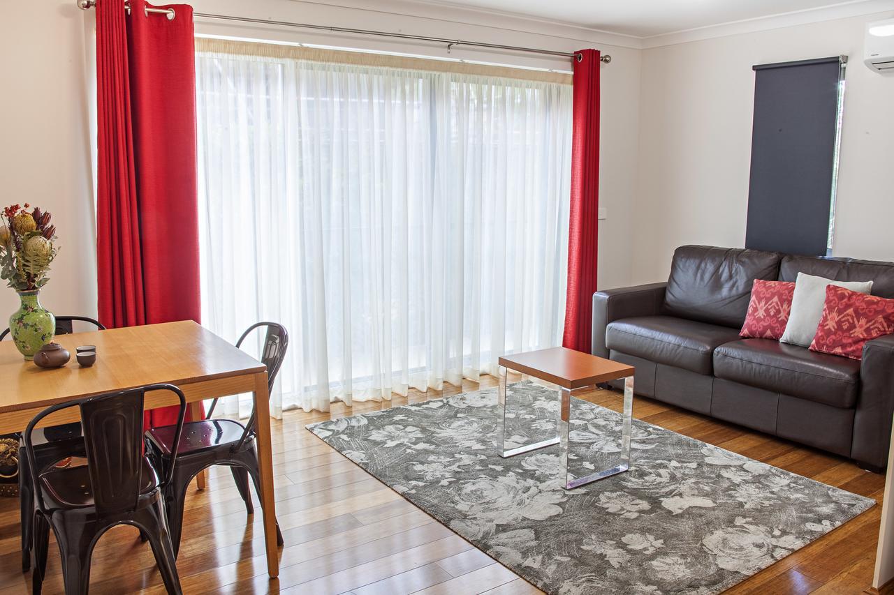 วัน ออฟ อะ ไคน์ อพาร์ตเมนต์ Aparthotel แคนเบอร์รา ภายนอก รูปภาพ